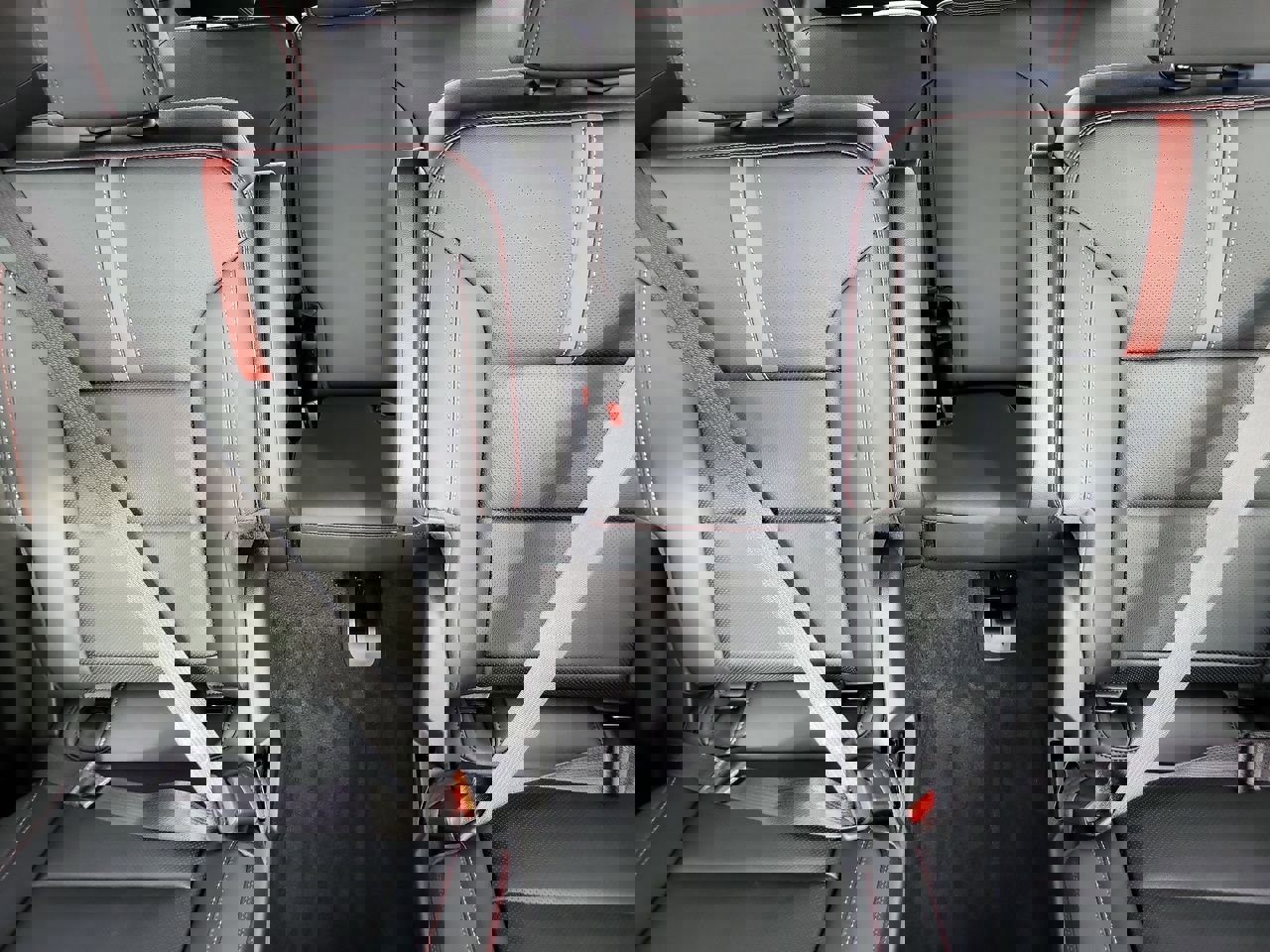 New 2026 Chevrolet Traverse RS image 37