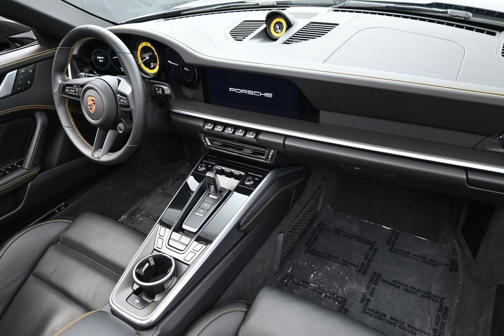 Certified 2023 Porsche 911 Carrera S RWD image 31
