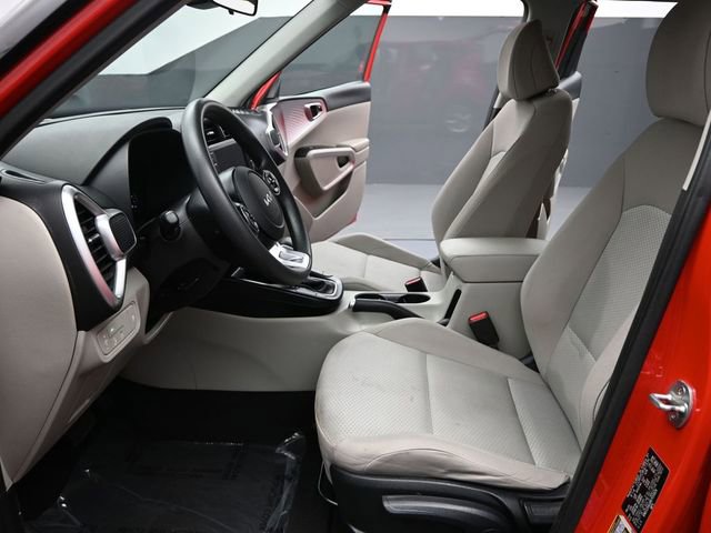 Used 2022 Kia Soul LX w/ Technology Package image 16