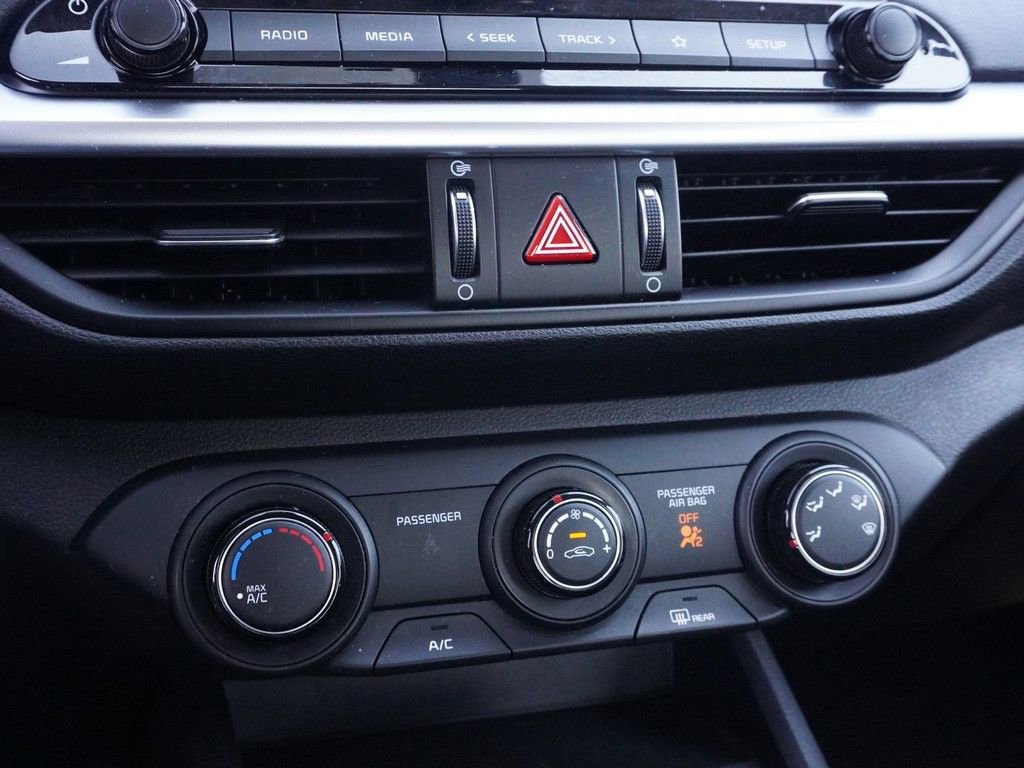 Used 2022 Kia Forte LXS image 41