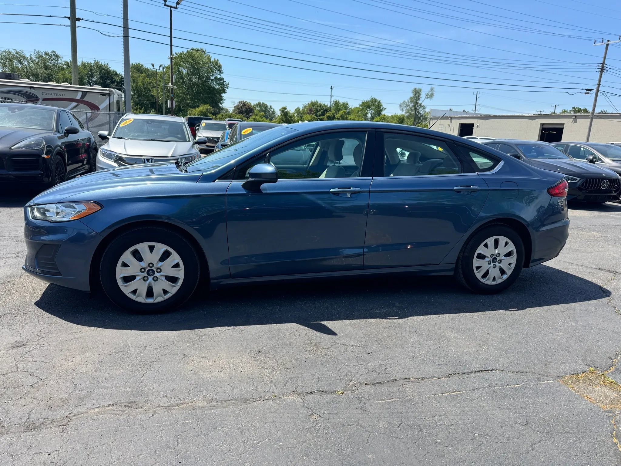 Used 2019 Ford Fusion S FWD image 3