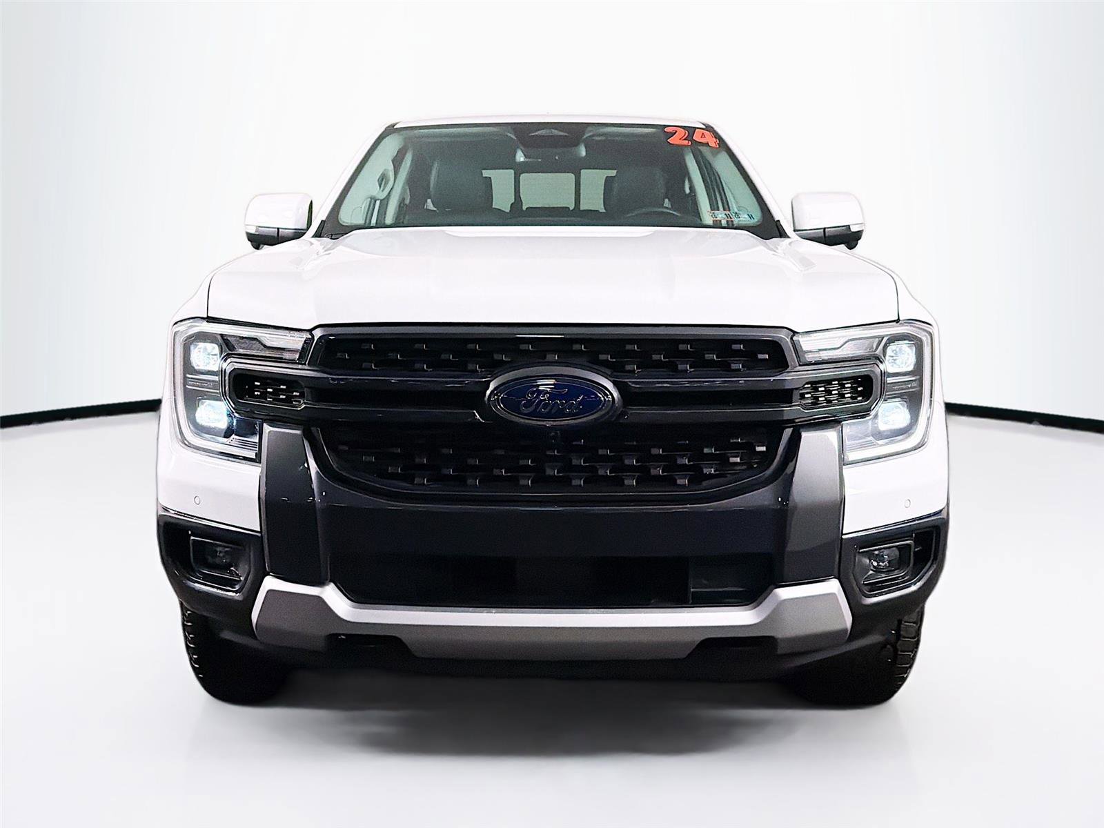 Used 2024 Ford Ranger Lariat image 2