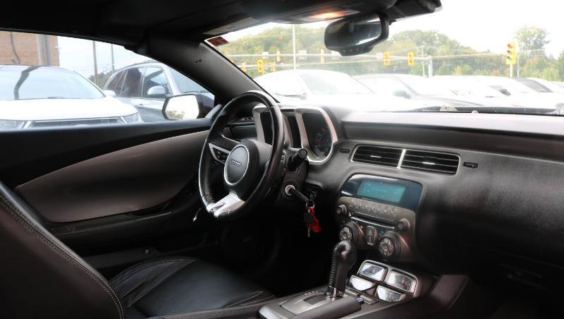 Used 2011 Chevrolet Camaro SS w/ RS Package RWD image 21