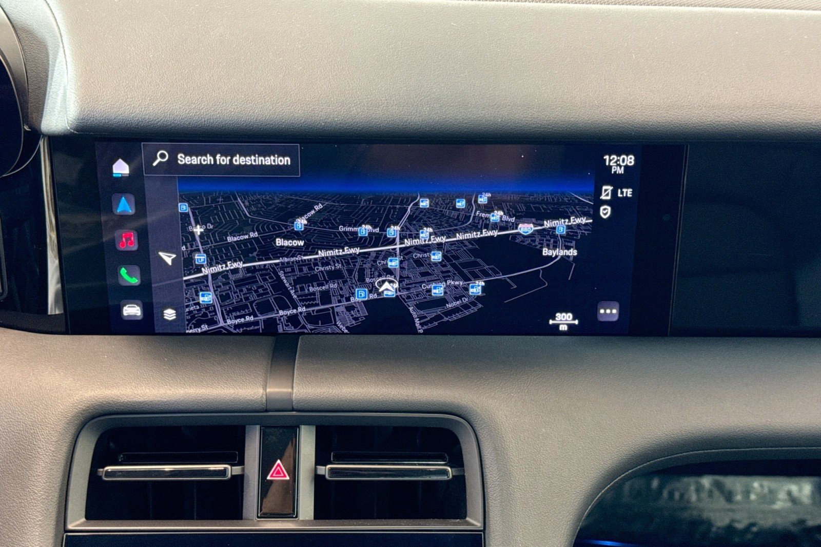 Used 2022 Porsche Taycan image 12