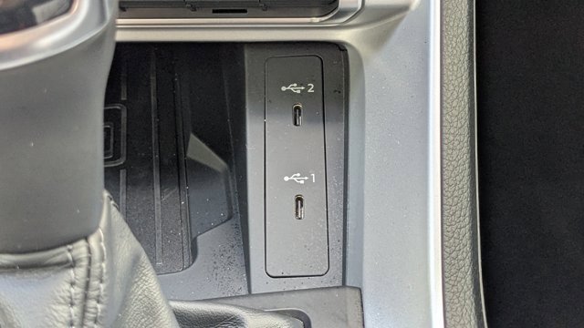 Used 2024 Audi Q3 2.0T Premium Plus w/ Premium Plus Package image 27