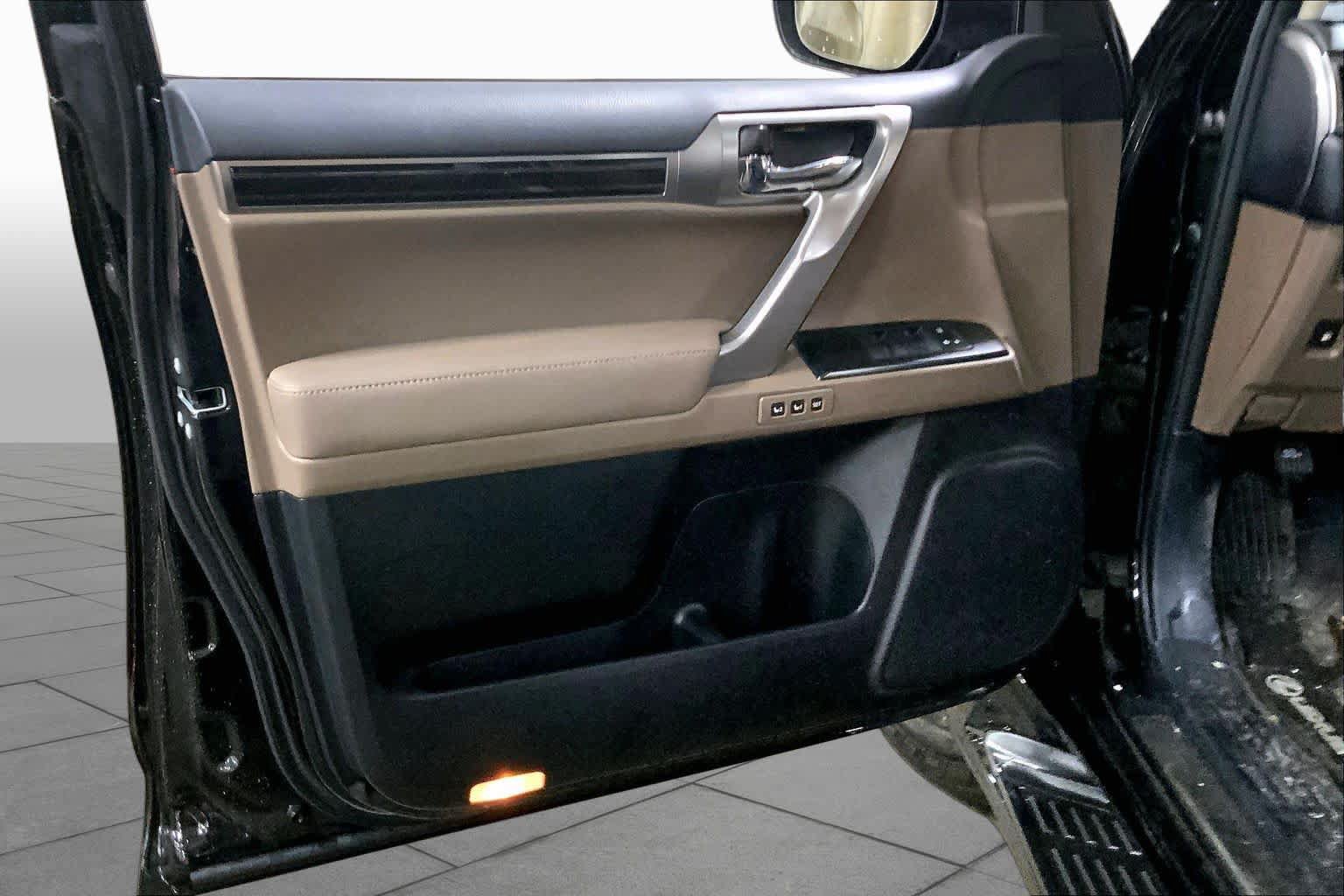 Certified 2023 Lexus GX 460 Premium w/ Premium Package AWD/4WD image 22