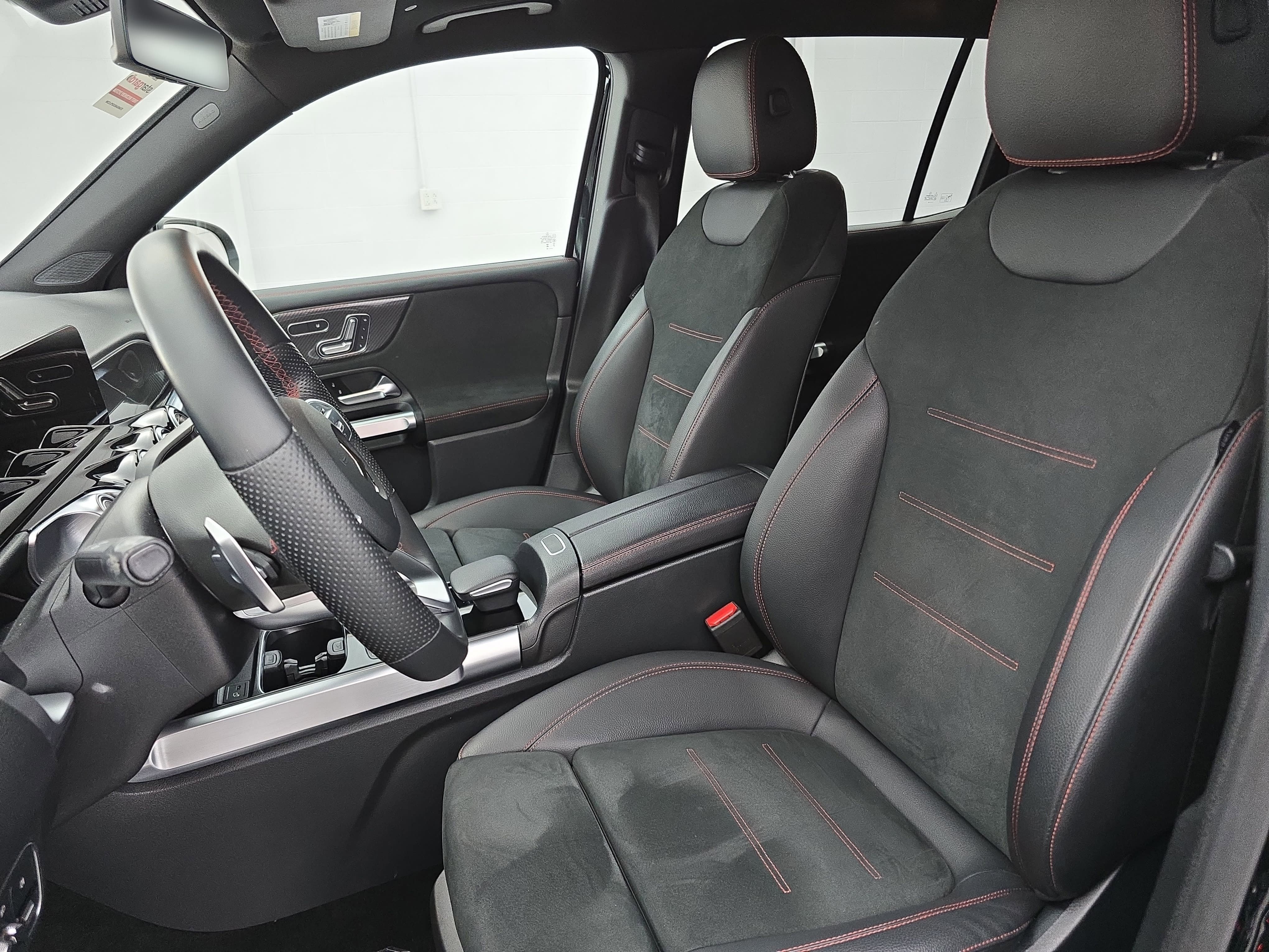 Certified 2023 Mercedes-Benz GLB 250 image 15