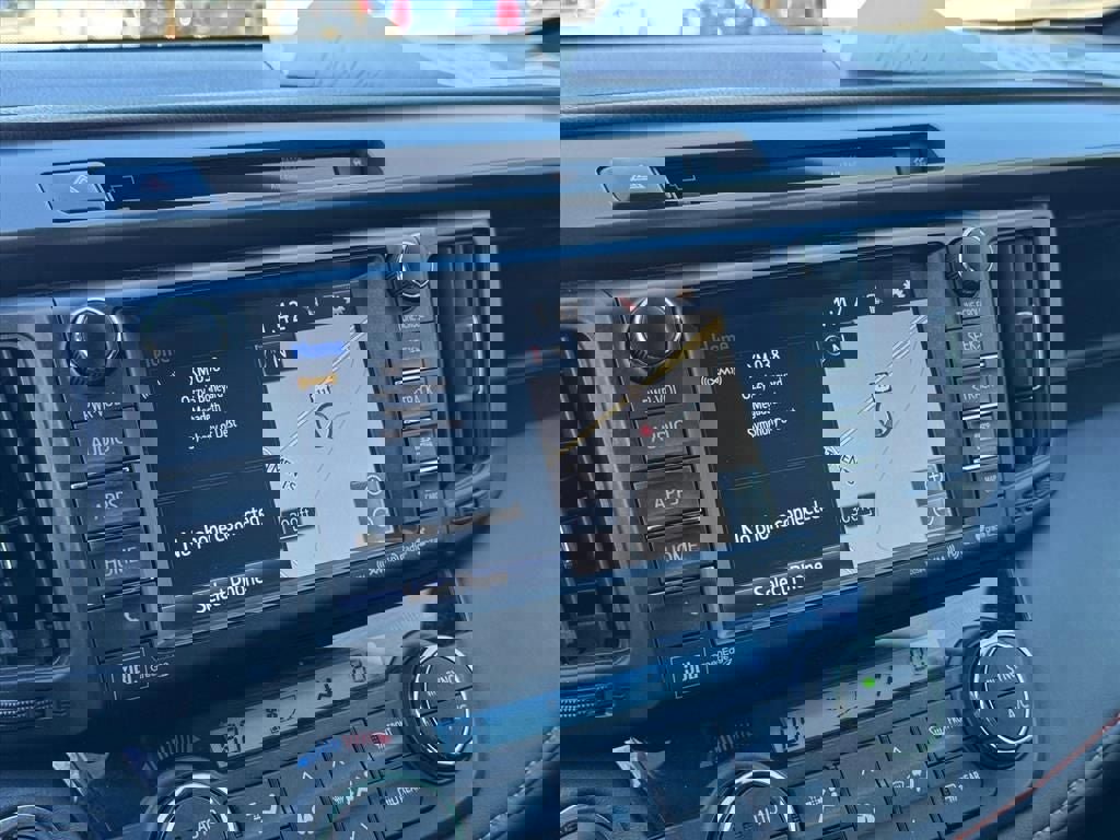 Used 2016 Toyota RAV4 SE w/ Advanced Technology Package AWD/4WD image 23