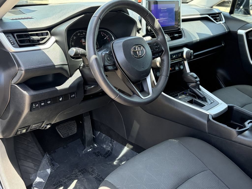 Used 2024 Toyota RAV4 XLE w/ Convenience Package FWD image 22
