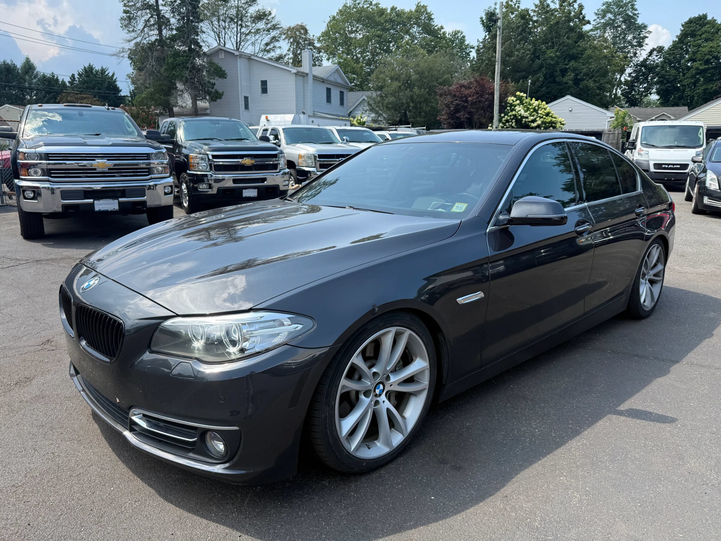 Used 2014 BMW 535i xDrive Sedan AWD/4WD image 2