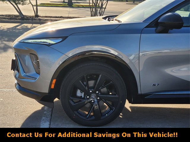 New 2025 Buick Envision Sport Touring image 5