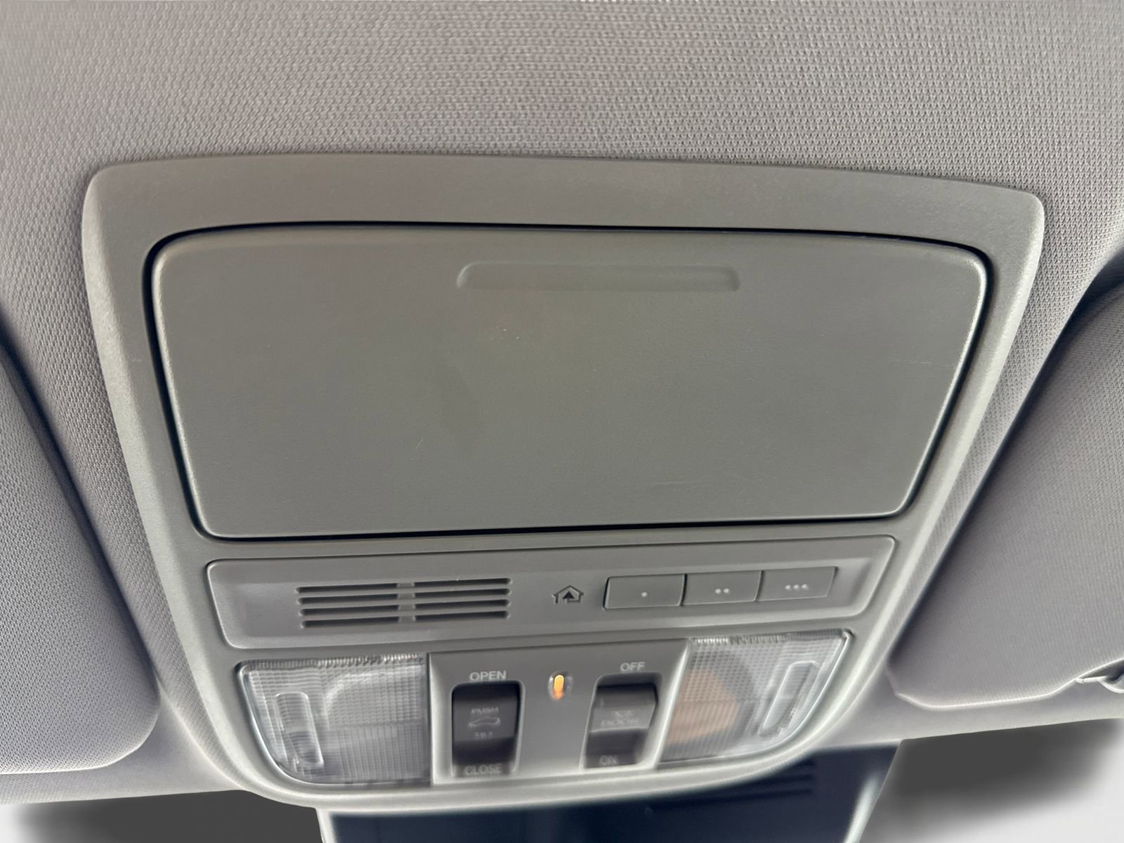 Used 2017 Honda CR-V Touring image 34