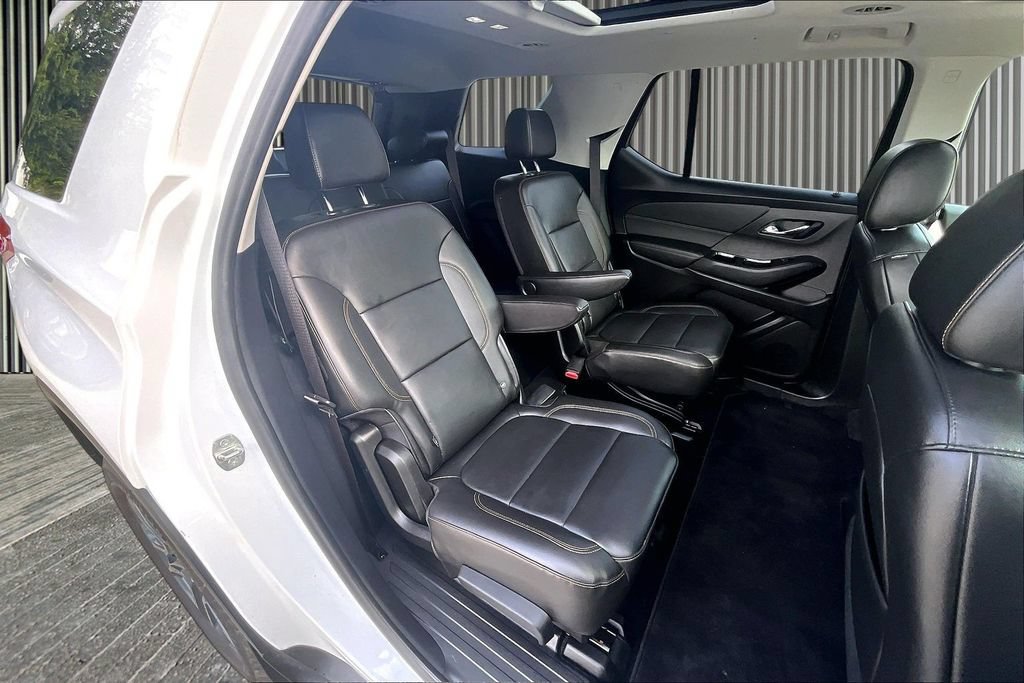Used 2021 Chevrolet Traverse RS AWD/4WD image 28