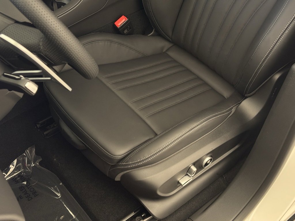 New 2025 Maserati Grecale Modena image 6