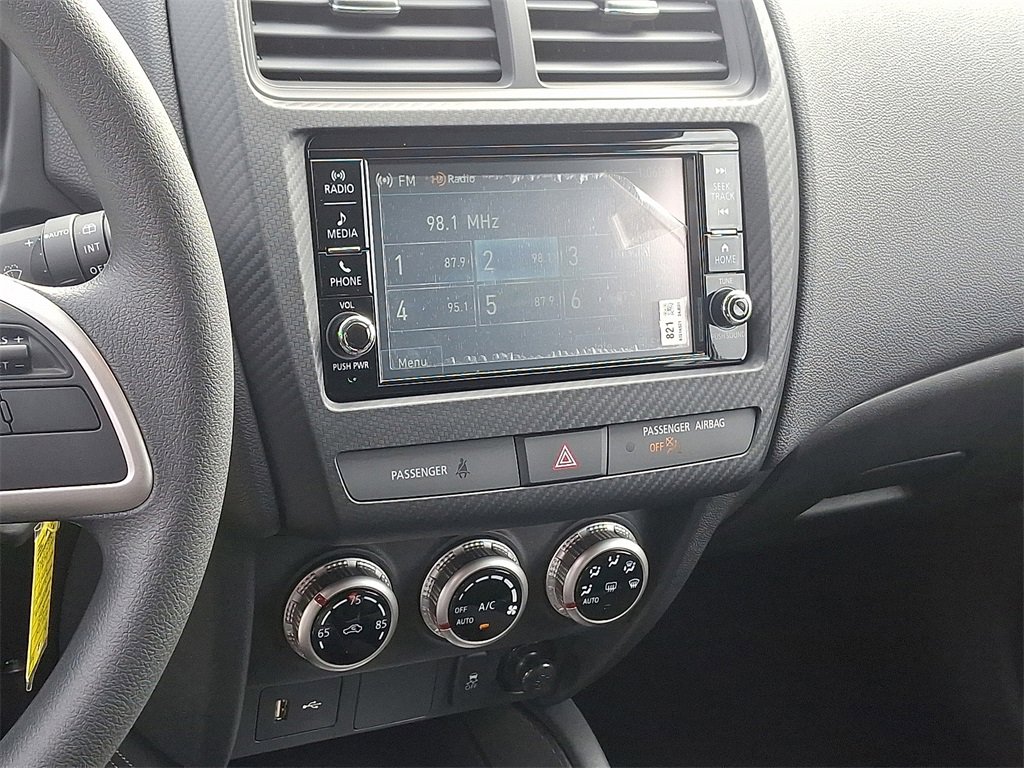 New 2025 Mitsubishi Outlander Sport ES image 9