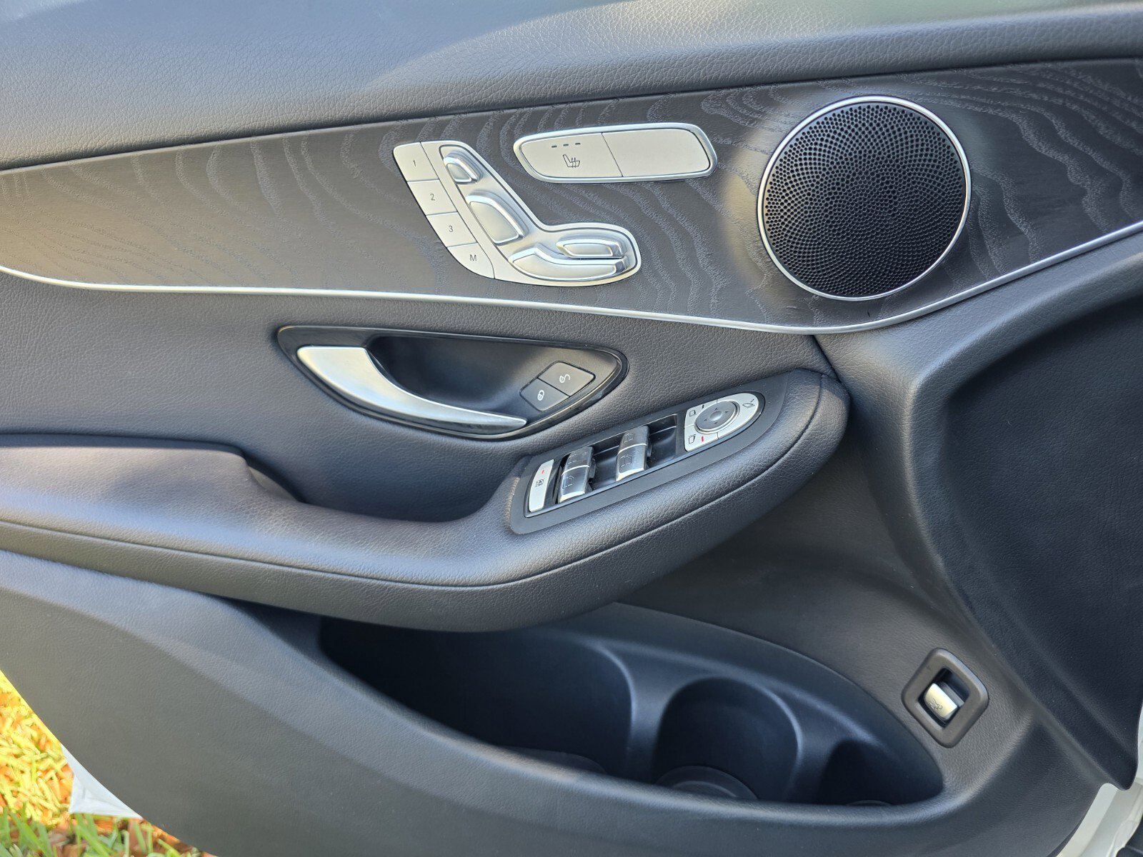 Used 2018 Mercedes-Benz GLC 300 image 23