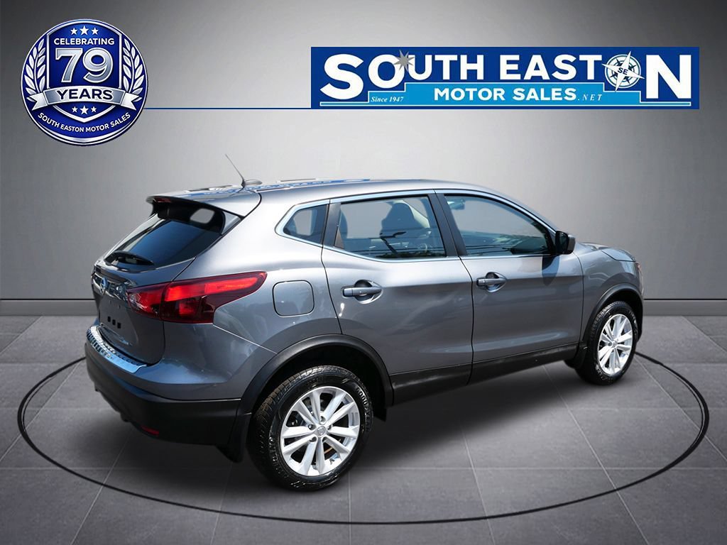 Used 2017 Nissan Rogue Sport S w/ S Appearance Package FWD image 7