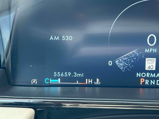 Used 2024 Lincoln Navigator Premiere AWD/4WD image 26
