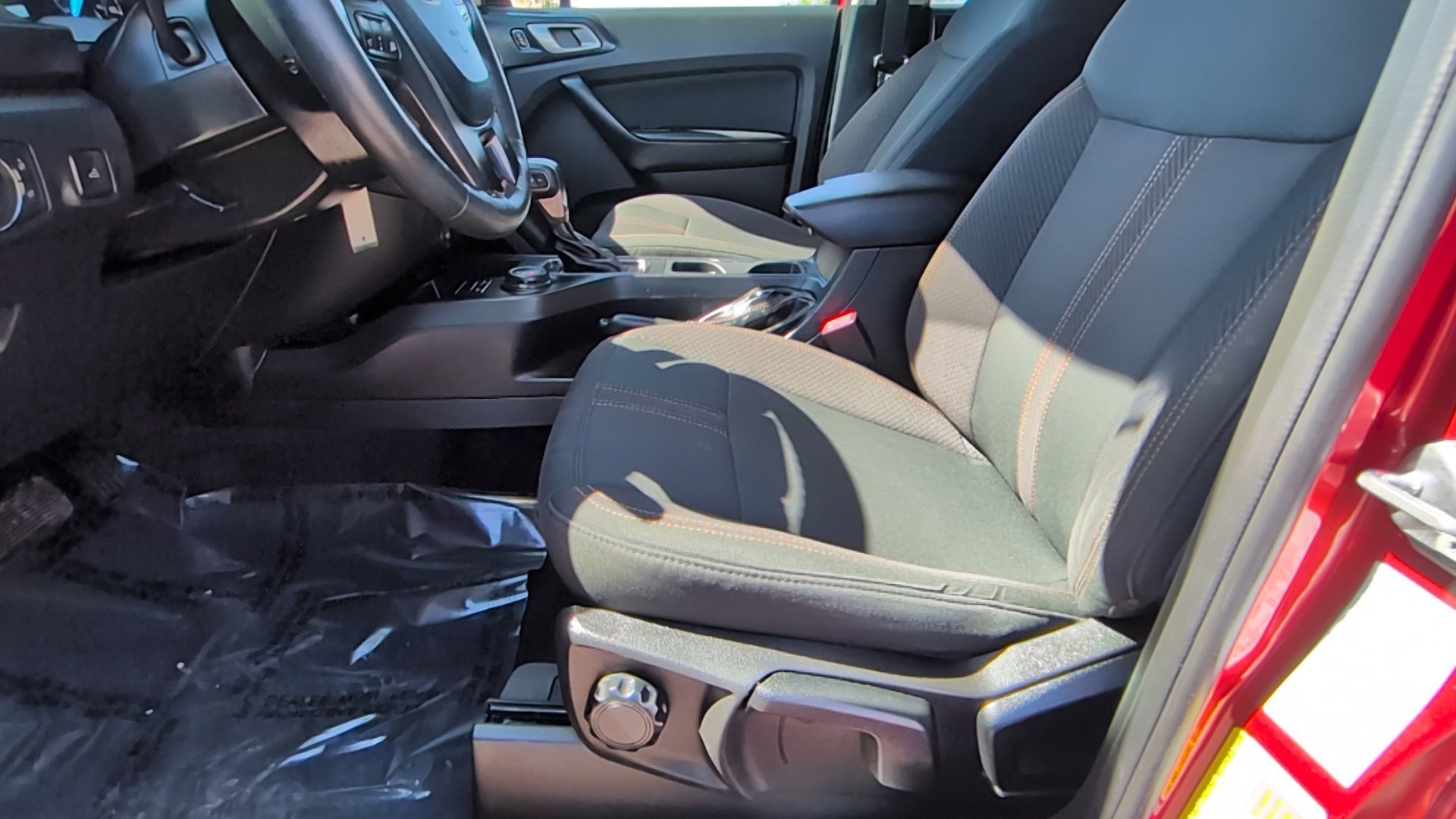 Used 2023 Ford Ranger XLT w/ Equipment Group 301A Mid AWD/4WD image 15