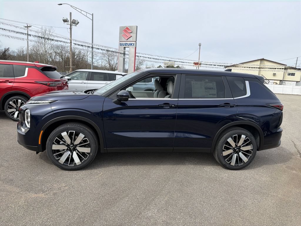 New 2026 Mitsubishi Outlander SE AWD/4WD image 8
