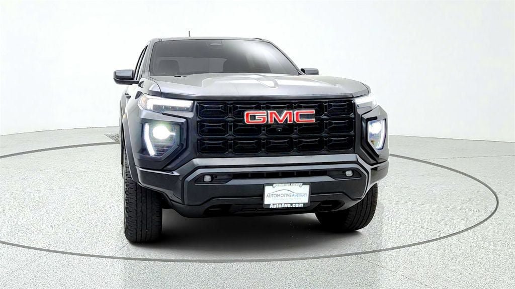 Used 2024 GMC Canyon Elevation w/ Elevation Premium Package AWD/4WD image 2