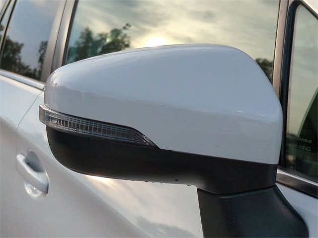 Used 2018 Subaru Outback 2.5i Limited w/ Popular Package #2 image 12