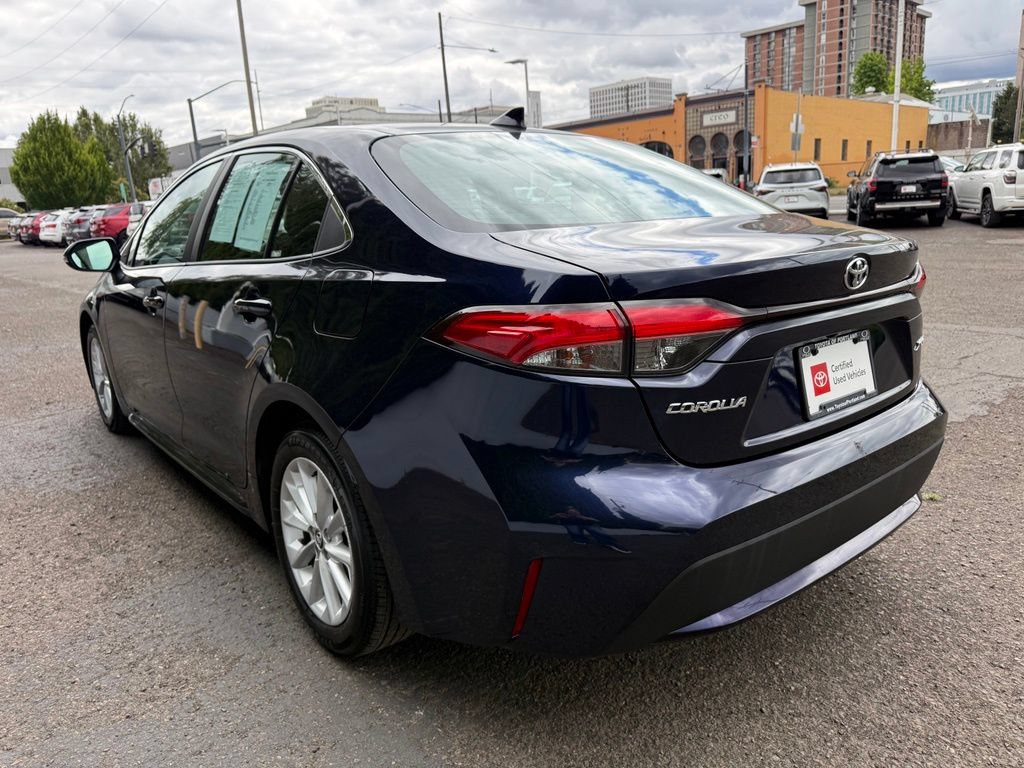 Certified 2021 Toyota Corolla XLE FWD image 5