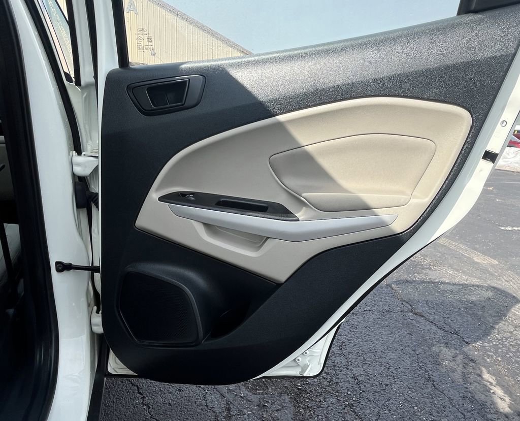 Used 2021 Ford EcoSport S image 19