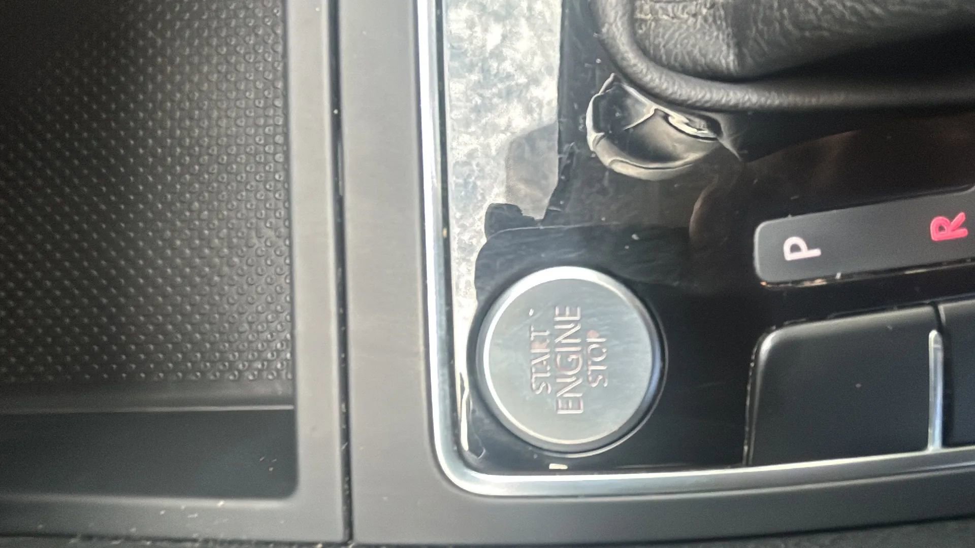 Used 2015 Volkswagen Passat 1.8T Limited Edition image 23