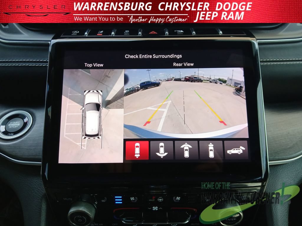 Used 2021 Jeep Grand Cherokee L Overland w/ Advanced Protech Group III AWD/4WD image 23