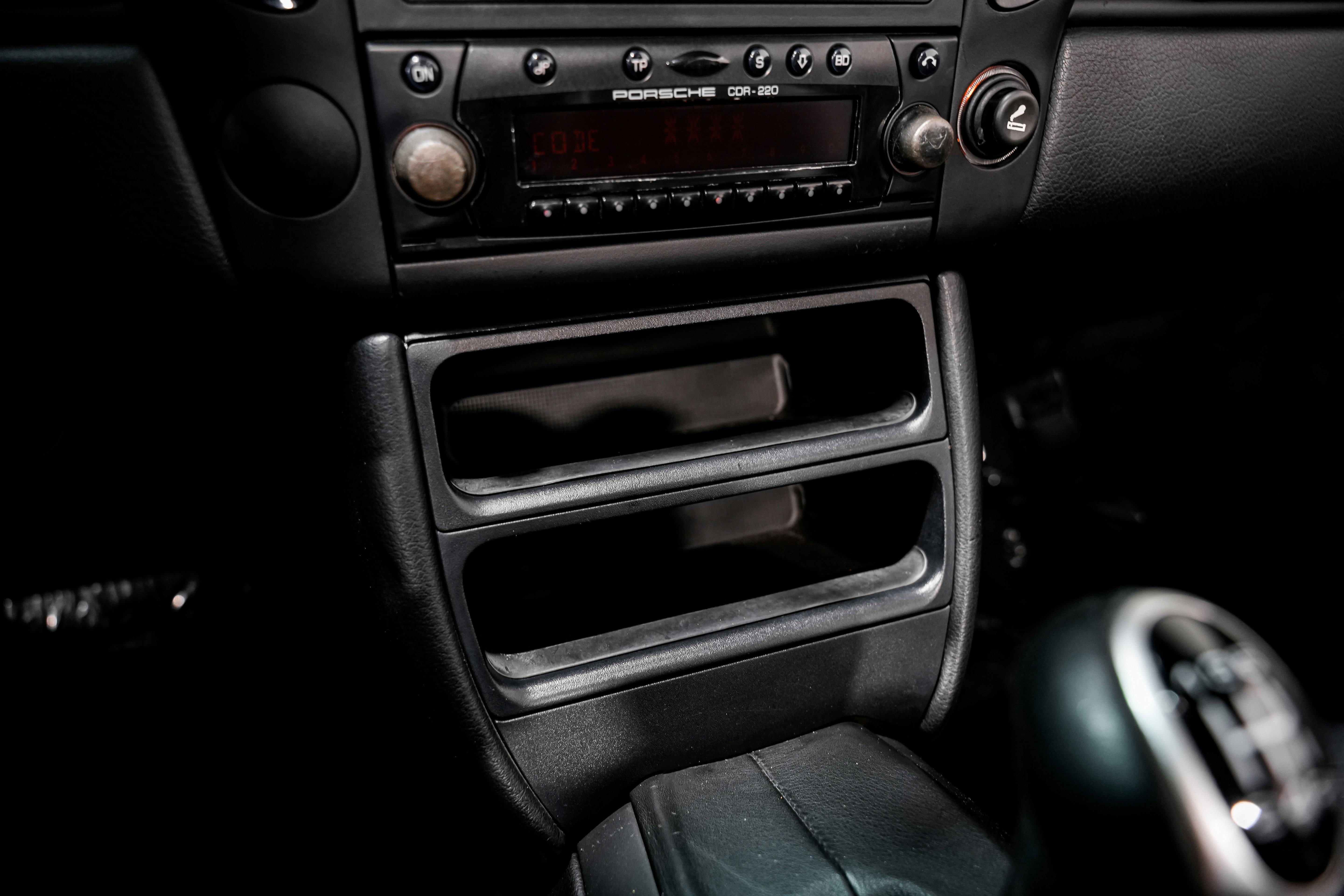 Used 2000 Porsche Boxster image 13