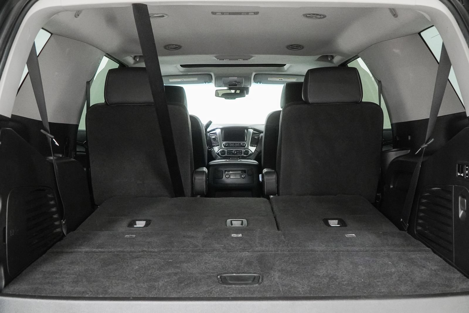 Used 2019 Chevrolet Tahoe LT w/ Luxury Package AWD/4WD image 10