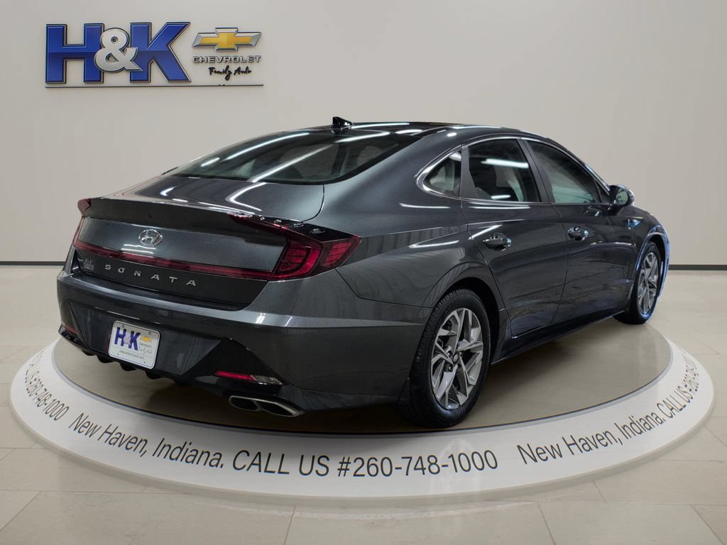 Used 2022 Hyundai Sonata SEL w/ Convenience Package FWD image 6