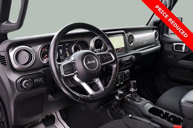 Used 2022 Jeep Wrangler Unlimited Sahara w/ Cold Weather Group image 13