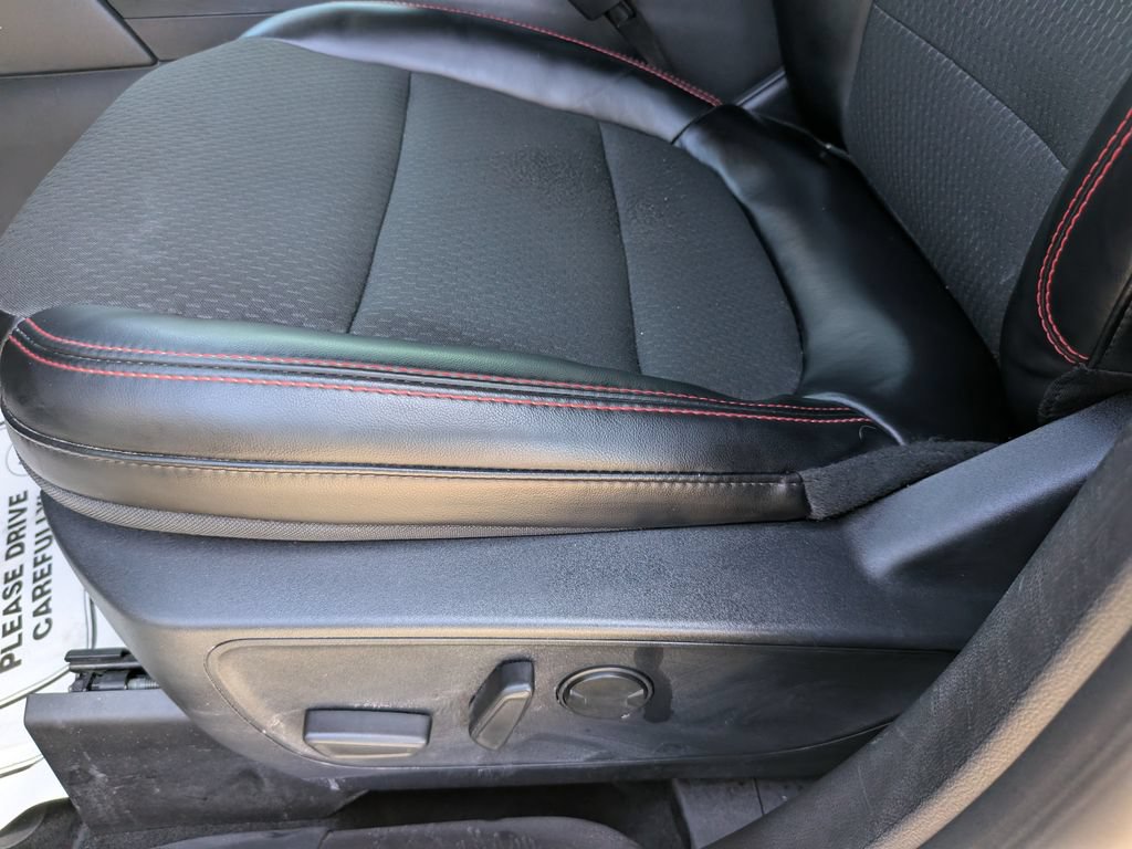 Used 2024 Ford Escape ST-Line w/ Tech Pack #1 FWD image 22