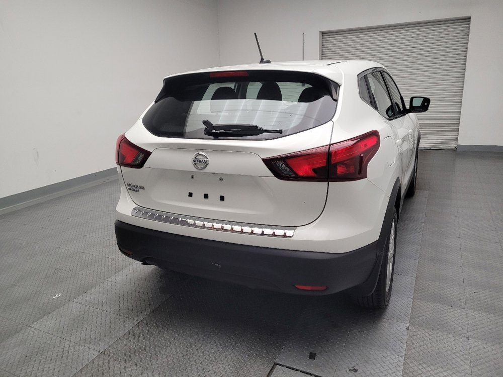 Used 2018 Nissan Rogue Sport S w/ S Appearance Package image 7
