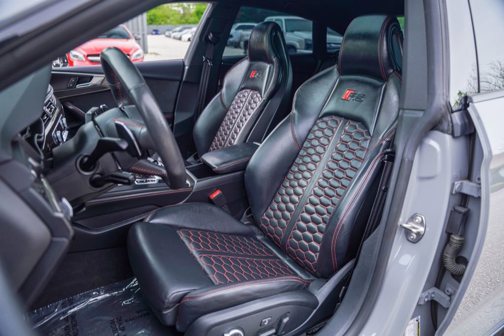 Used 2019 Audi RS 5 Sportback w/ Black Optic Carbon Package AWD/4WD image 22