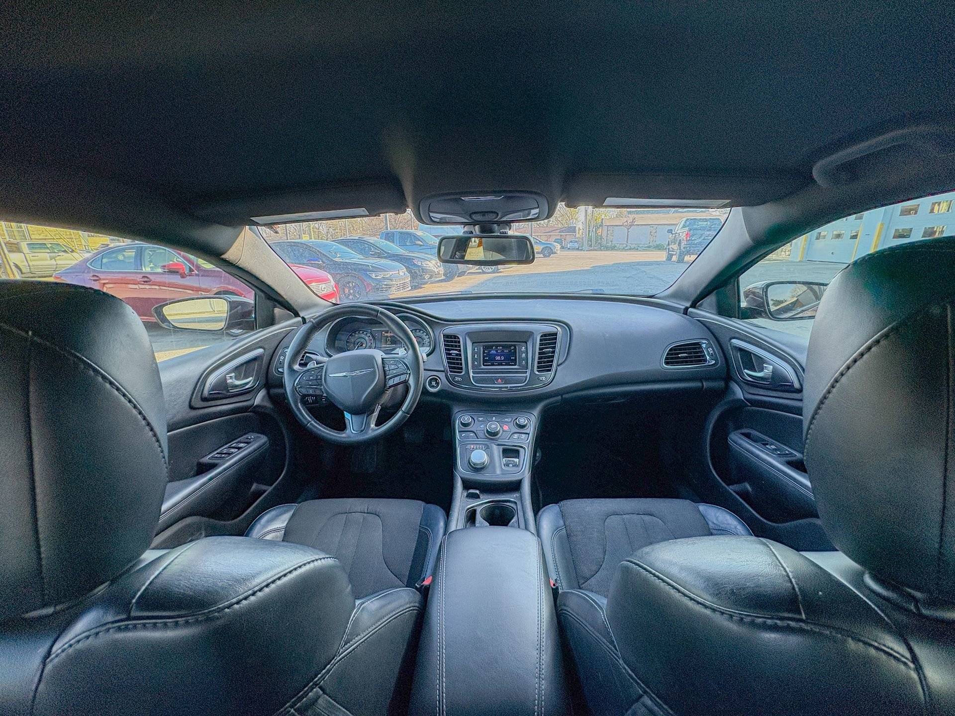 Used 2016 Chrysler 200 S FWD image 2