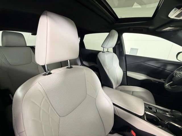 Used 2023 Lexus RX 350 Premium image 35