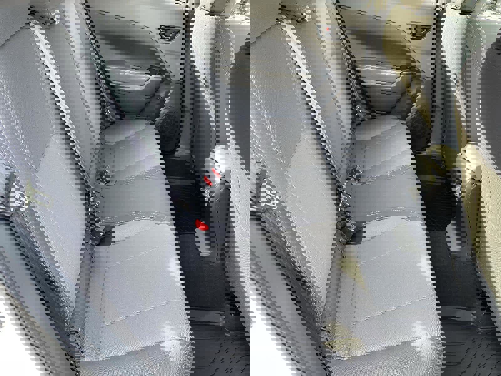 Used 2025 Subaru Crosstrek 2.0i Premium image 17