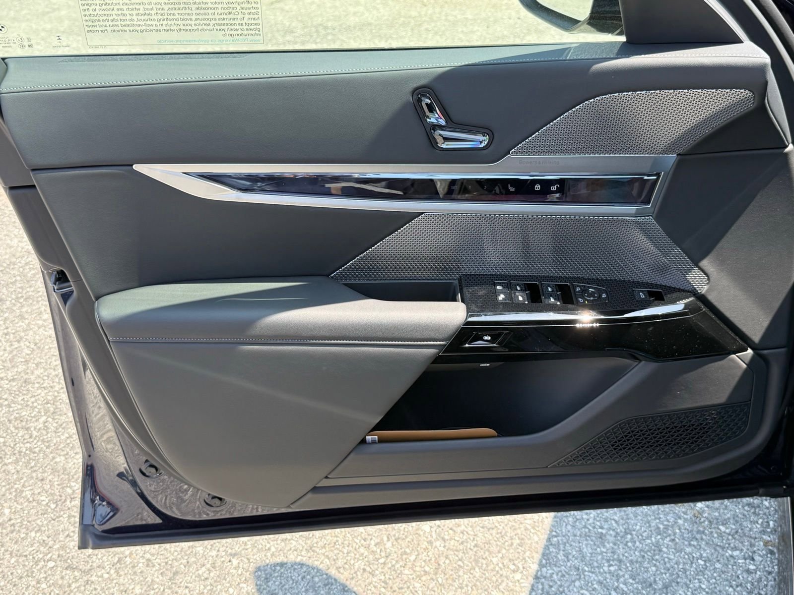 New 2026 BMW 740i RWD image 18
