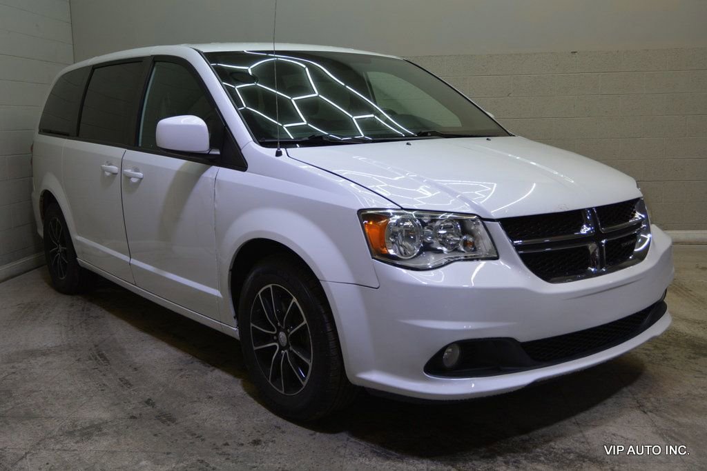 Used 2019 Dodge Grand Caravan GT image 1