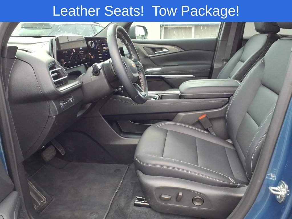 Used 2026 Chevrolet Traverse LT AWD/4WD image 7