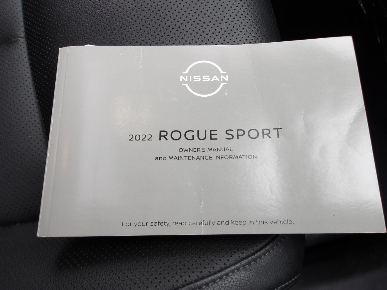 Used 2022 Nissan Rogue Sport SL w/ Premium Package image 27