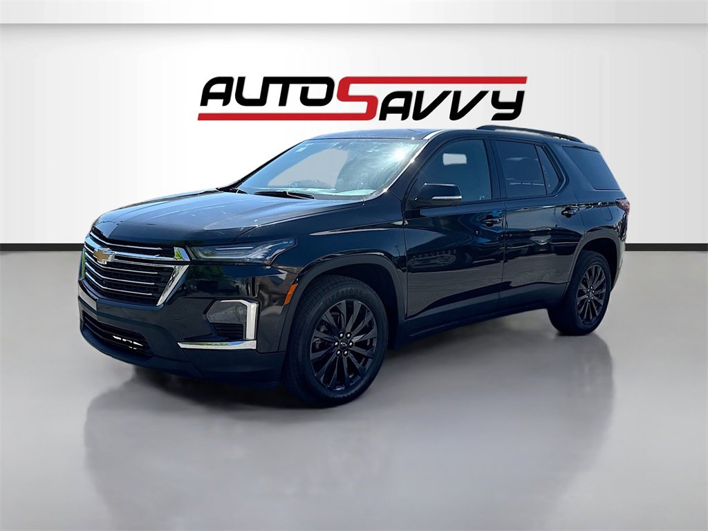 Used 2022 Chevrolet Traverse RS image 3