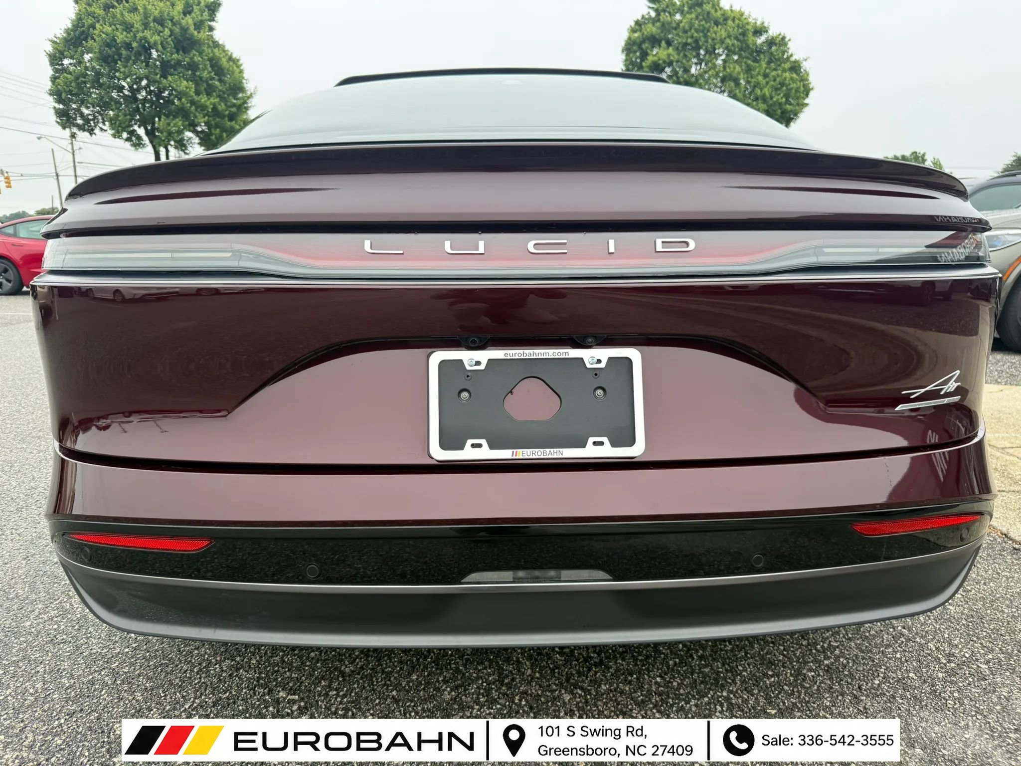 Used 2024 Lucid Air Touring AWD/4WD image 4