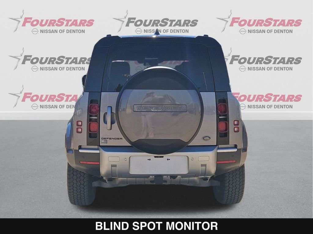 Used 2023 Land Rover Defender 110 S image 5