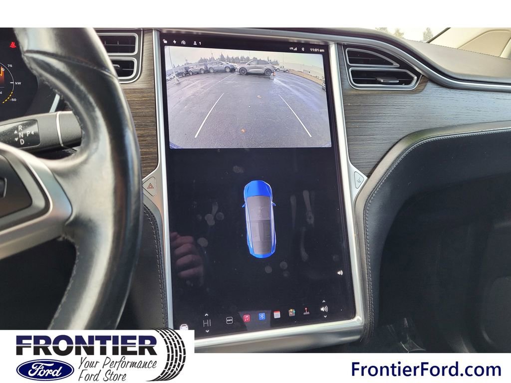 Used 2016 Tesla Model X 90D image 21