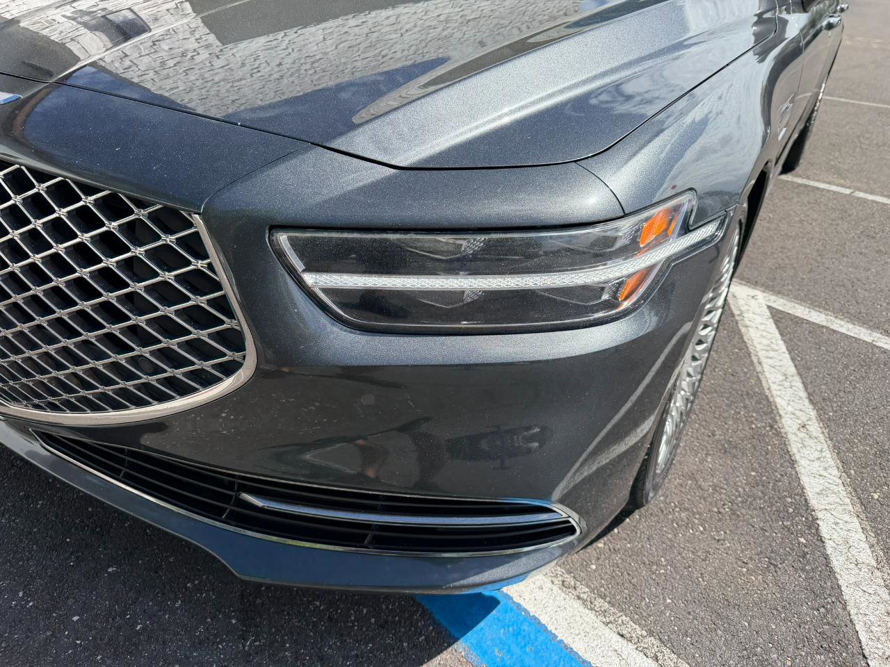 Used 2020 Genesis G90 3.3T Premium image 5