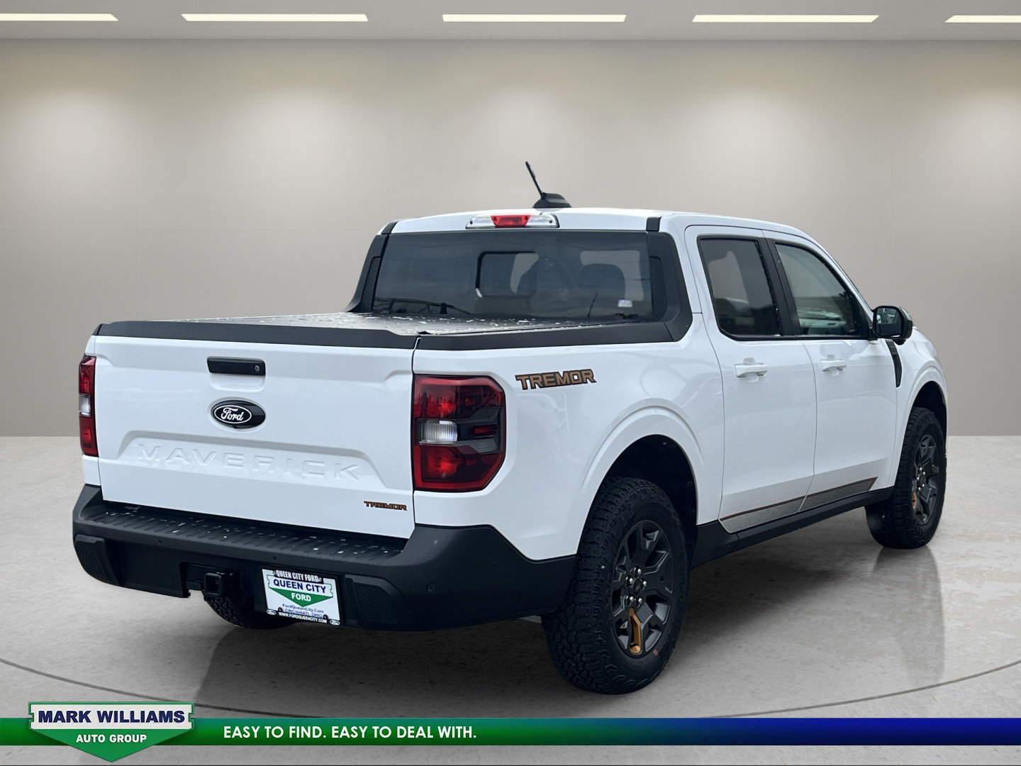 Used 2025 Ford Maverick Tremor AWD/4WD image 4